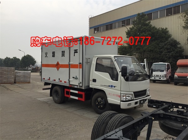 江鈴民爆車(chē)